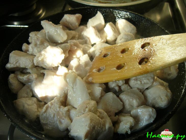 Куриные грудки в молоке Куриные грудки в молоке