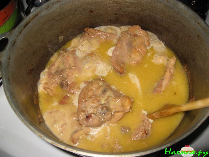 "Ушастая" курочка