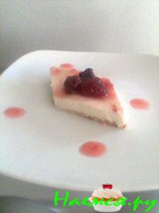 Творожный пирог с крекерами и вареньем