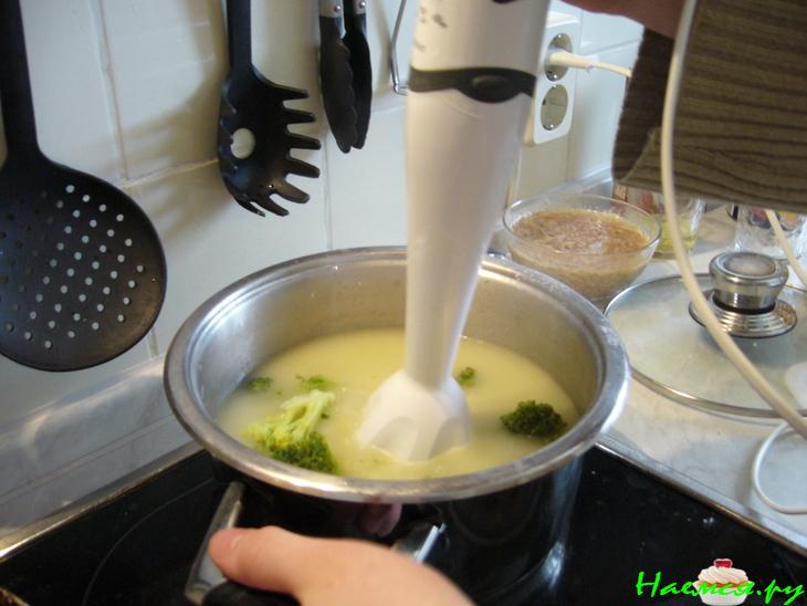 Суп из брокколи