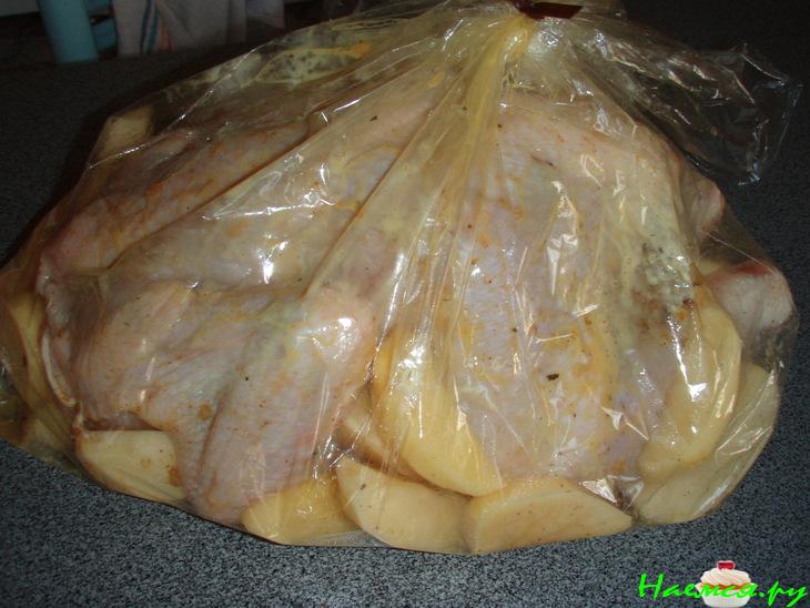 Нежная курочка запечённая в рукаве