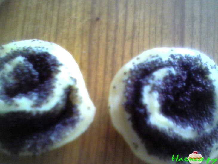 Булочки с маком