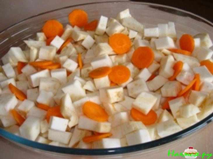 Печеный сельдерей Печеный сельдерей