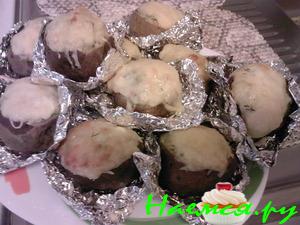 Картофель, запеченный в картофеле