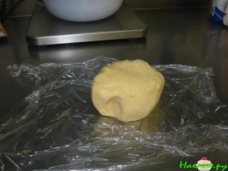 Персиковый торт со сливочным кремом