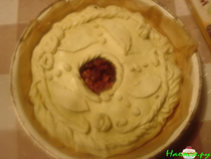 Английский мясной пирог с красной фасолью Английский мясной пирог с красной фасолью