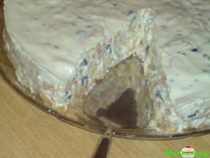 Яблочно-фисташковый торт без выпечки