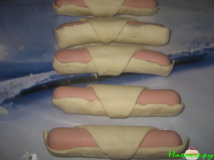 Сосиска в тесте (проще не бывает) Сосиска в тесте (проще не бывает)