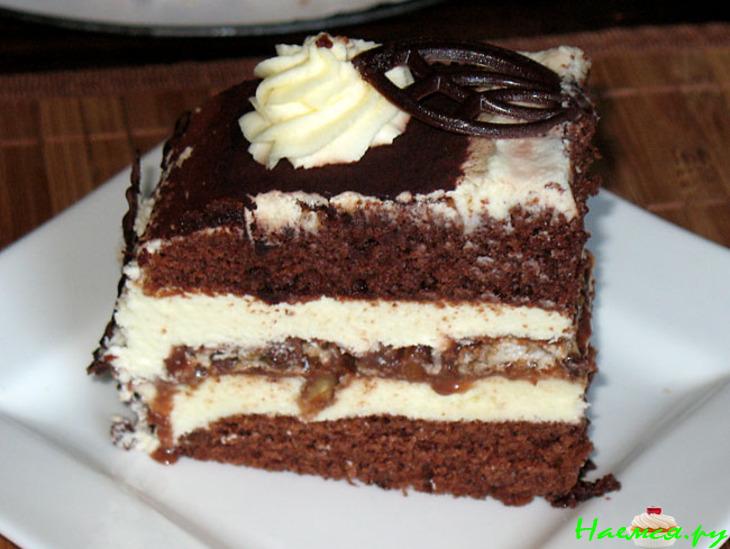 Торт "Анатоль" с кремом-муссом из белого шоколада и ореховой прослойкой