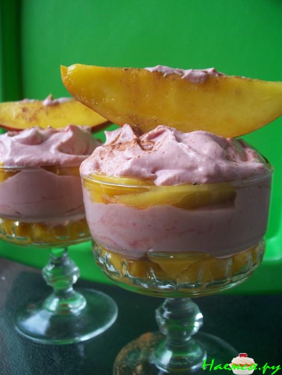 Фруктово-творожный десерт с молочным ликёром&nbsp; 