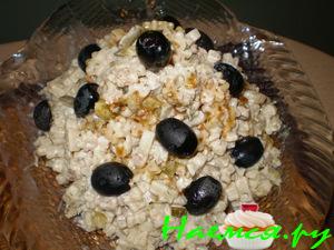 Итальянский салатик с тунцом и макаронами