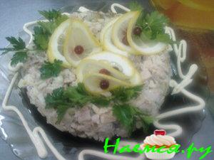 Салат мясной "Пражский" с яблоками Салат мясной "Пражский" с яблоками