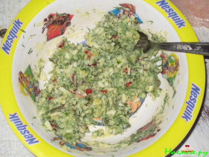 Котлеты по-киевски с паприкой и чесноком Котлеты по-киевски с паприкой и чесноком