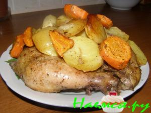 Курочка в картофеле
