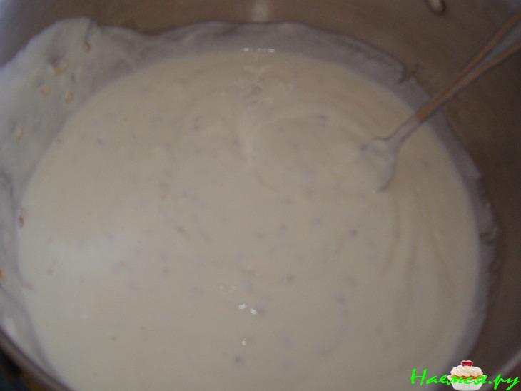 Спас (кисломолочный суп) Спас (кисломолочный суп)