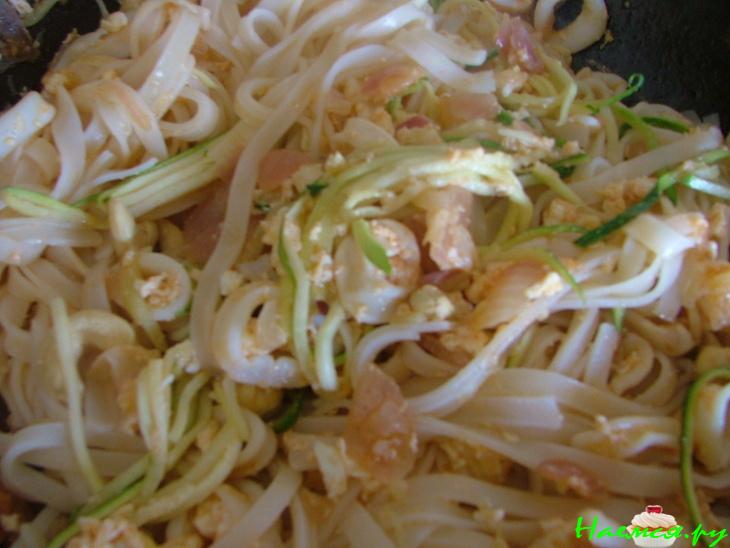 Кальмары Pad Thai