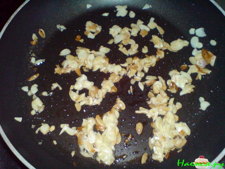 Форель в миндально-ореховом соусе