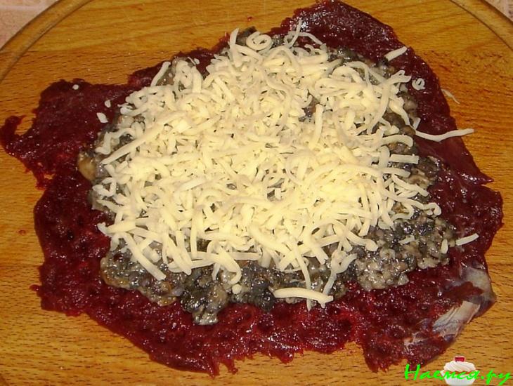 Оленина в брусничном соусе Оленина в брусничном соусе