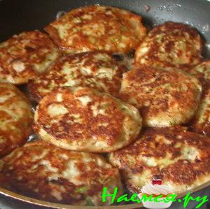 Рыбно-кабачковые оладьи