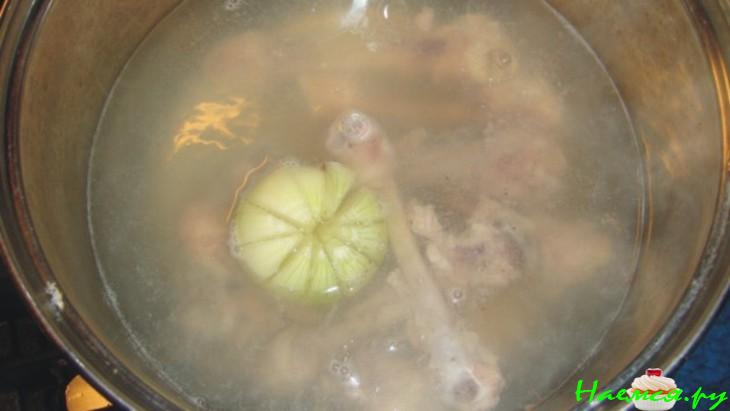 Бульон с блинчиками