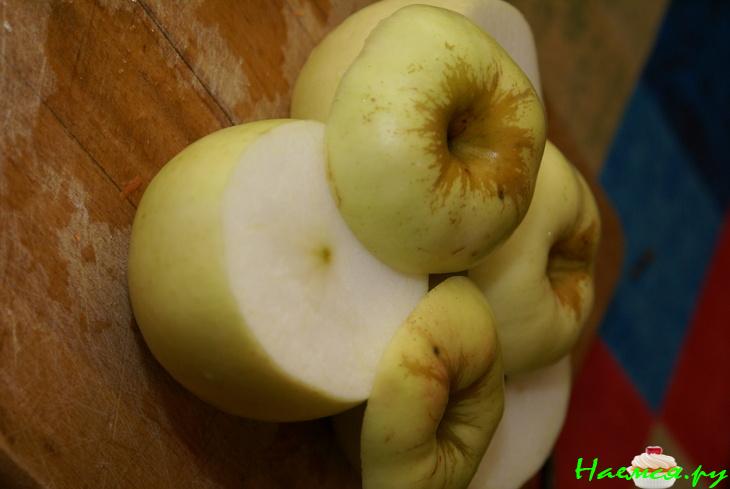 Печеное яблоко с творожной начинкой Печеное яблоко с творожной начинкой