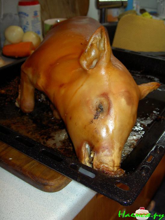 Поросенок начиненный гречкой