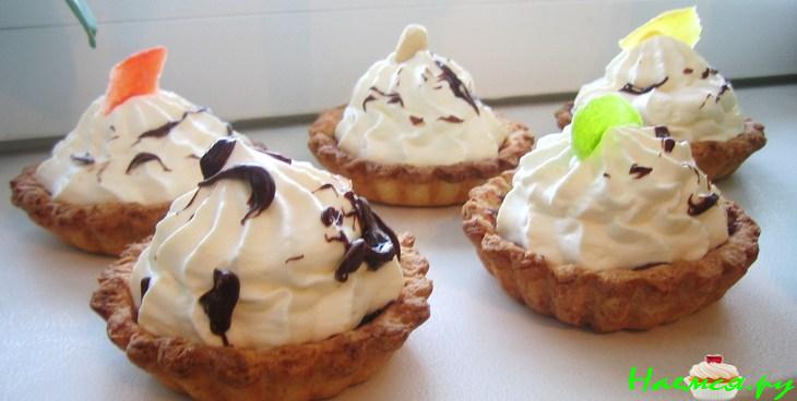 Песочные корзиночки с кремом 