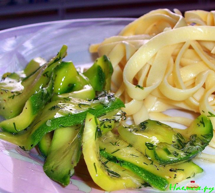 Маринованные цуккини, салат-закуска