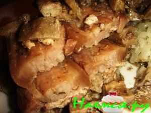 Грудинка под овощами