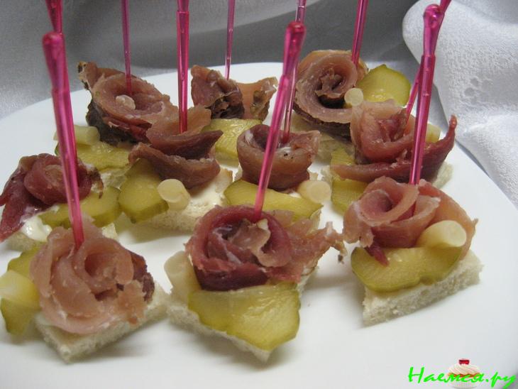 Канапе для фуршета