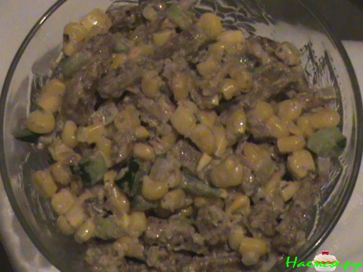 Салат "Шпротный" с сухариками 