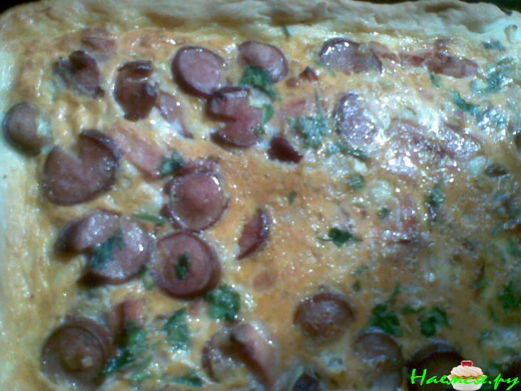 Киш с сардельками Киш с сардельками