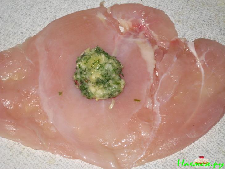 Котлеты по-киевски с паприкой и чесноком Котлеты по-киевски с паприкой и чесноком