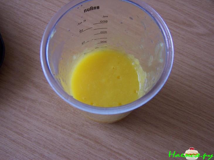 Кокосовое бланманже с соусом из манго