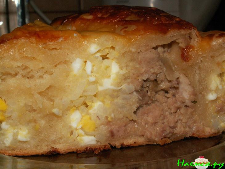 Пирог с мясом из слоёного теста 'Улитка'