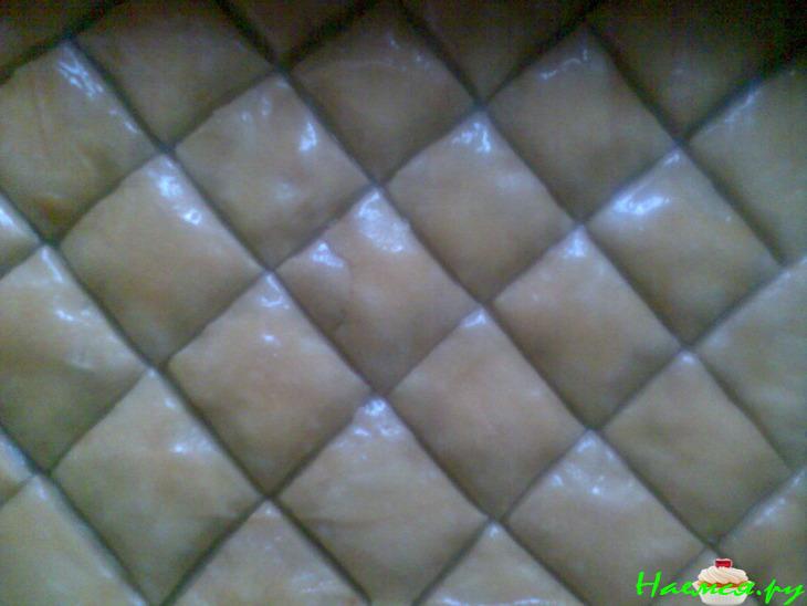 Пахлава из слоеного теста (вариант)