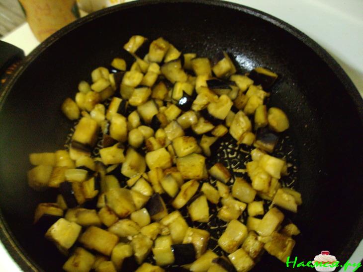 Пирог мясной с овощными нотками