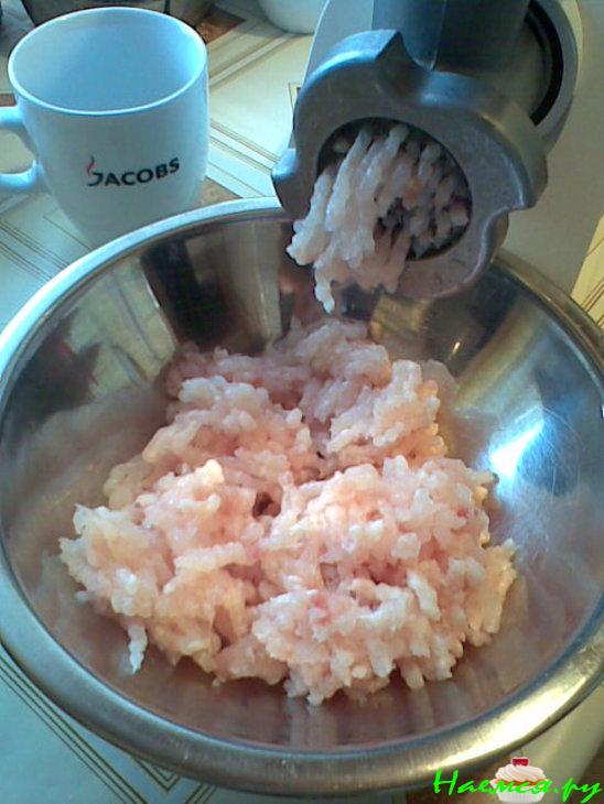 Котлетки из пангасии с укропным соусом