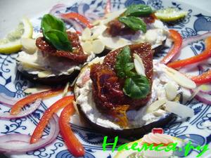 Баклажановые тосты с сырной смесью