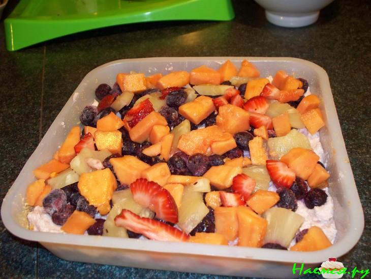 Творожно-фруктовый торт без выпечки Творожно-фруктовый торт без выпечки