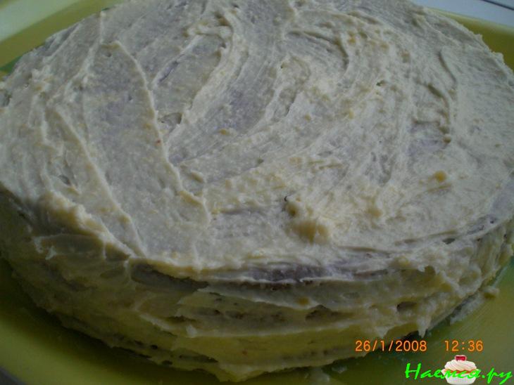 Торт 'Прага' со сливочным кремом в шоколадной глазури Торт 'Прага' со сливочным кремом в шоколадной глазури