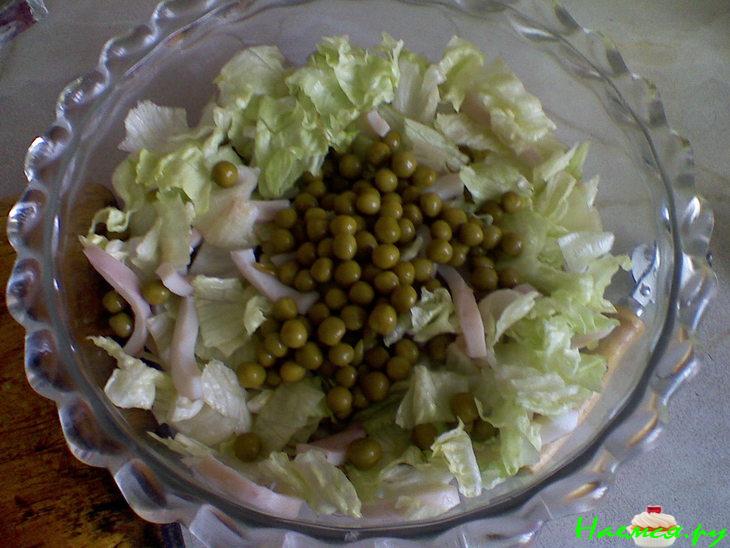 Салатик с кальмарами и салатом айсберг Салатик с кальмарами и салатом айсберг