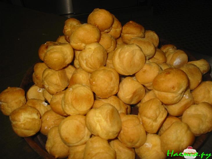 Заварное пирожное Заварное пирожное