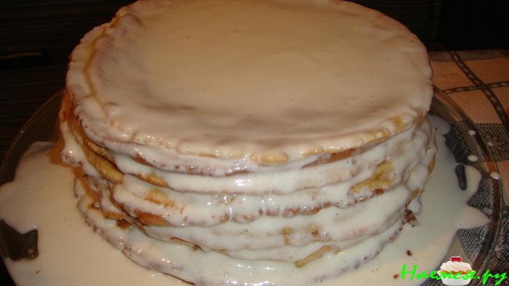 Торт "Медовик" с грецкими орехами