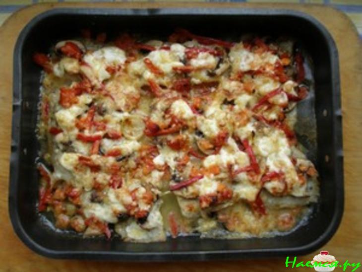 Рыбка под овощами