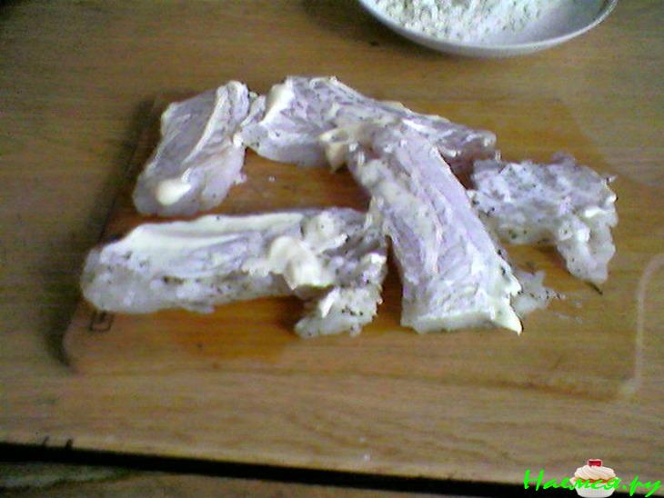 Рыба с майонезом жареная