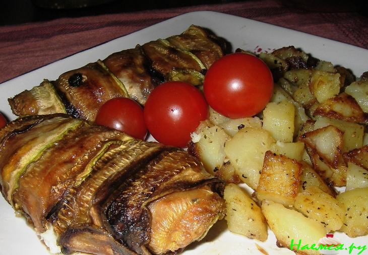 Тилапия запеченная с кабачками и соусом из айвы Тилапия запеченная с кабачками и соусом из айвы