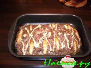 Мясная запеканка с консервированным горошком