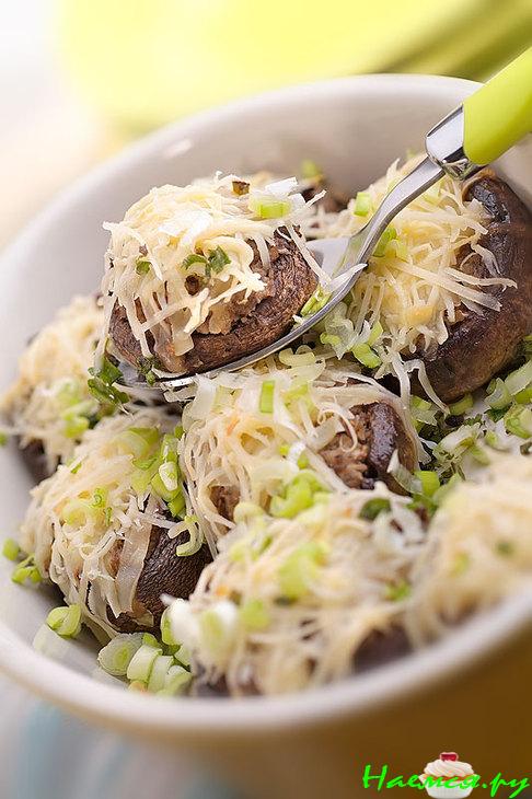 Фаршированные шампиньоны