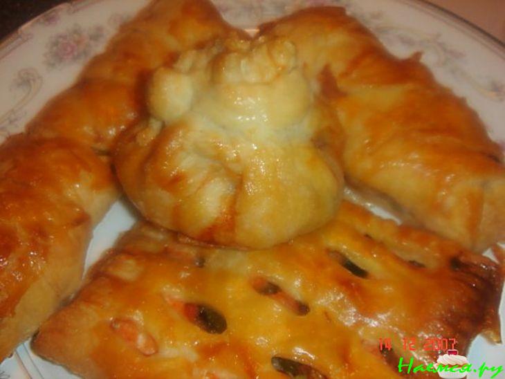 Финский рыбный пирог-расстегай с лососем и овощами